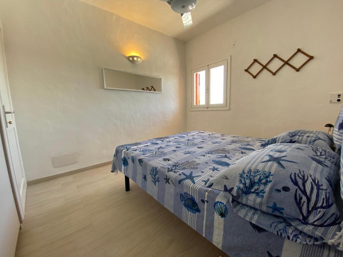 Appartamento In Costa Smeralda - Bilocale Sul Mare - Sea View Olbia Eksteriør billede